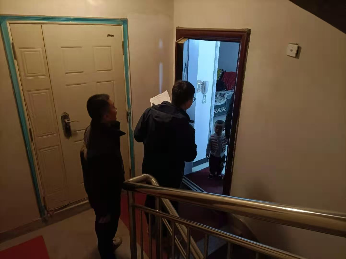 泓源能源供应公司扎实开展“大回访”活动全力保障热用户温暖过冬(图2)